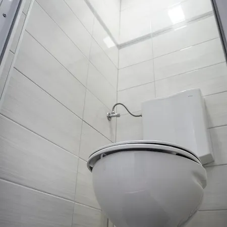 Apartman Sandra * Τρογκίρ