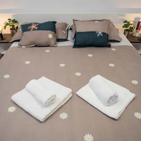Διαμέρισμα Apartman Sandra *